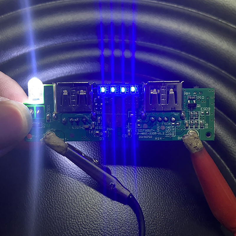 Dual USB 5V Mobile Power Mothe - Power Banks 评论和价格