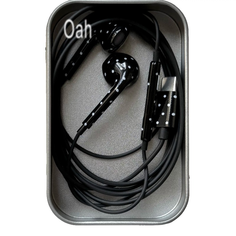 Oah Polka Dot Wired Earphones  - Earphones 评论和价格